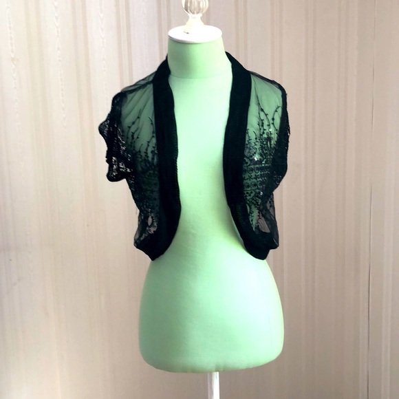 Back Shrug - Picture 1 of 3